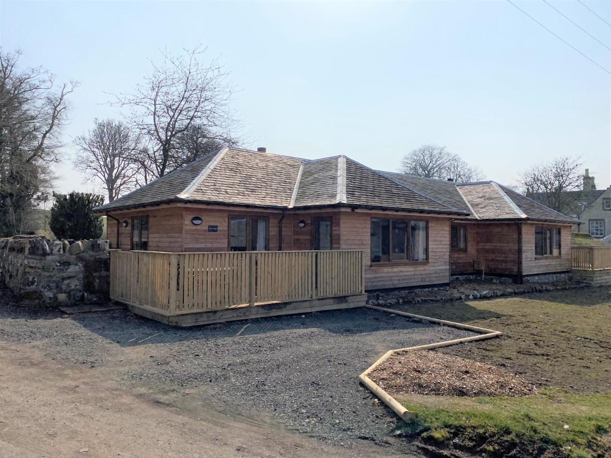 Partridge Lodge With Hot Tub Forgandenny Bagian luar foto